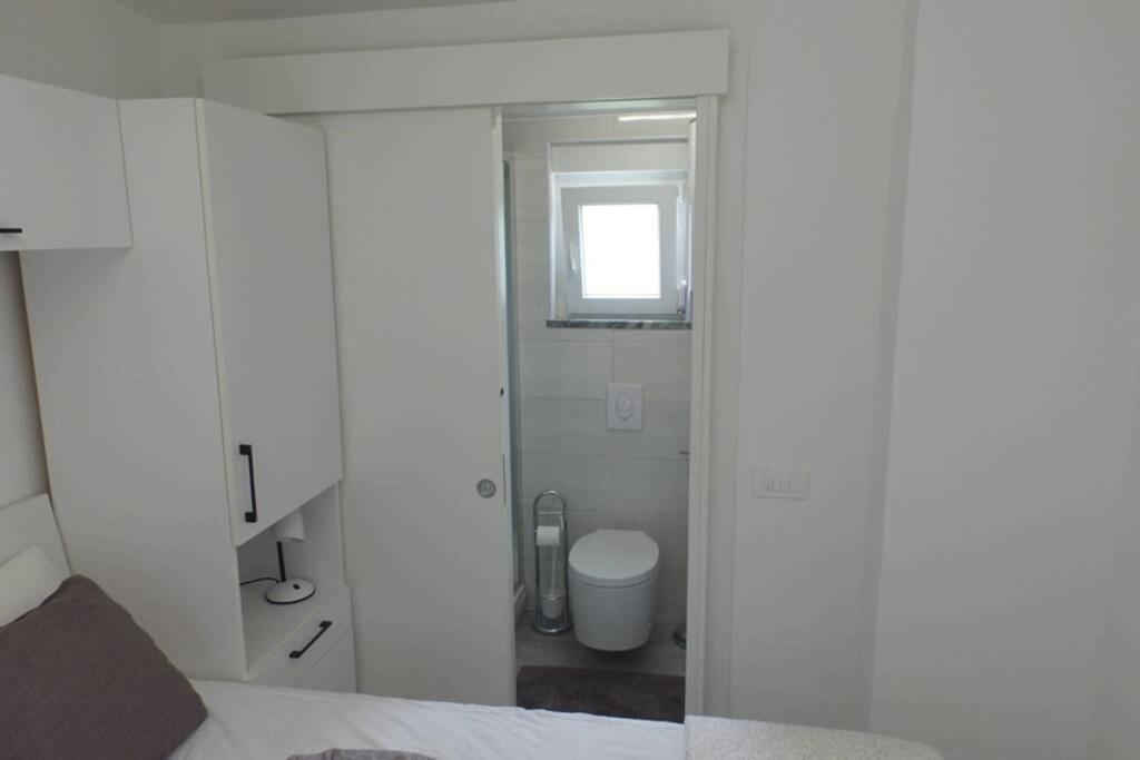 Apartment In Park Forest Soline Near The Sea بيشكانا أوفالا المظهر الخارجي الصورة